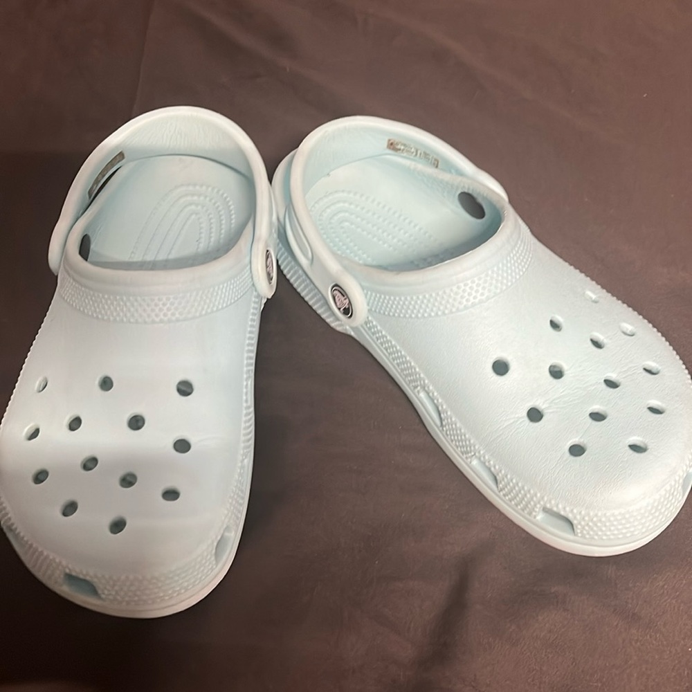 Crocs